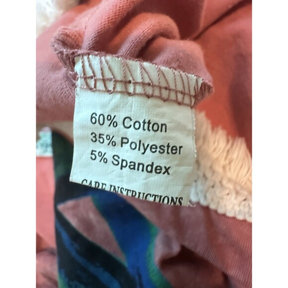 Southern Grace Walk By Faith Cowboy Boot Coral Pink Crochet Shirt Women's SMALL - Picture 9 of 13